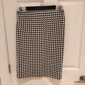 Philosophy, pencil skirt